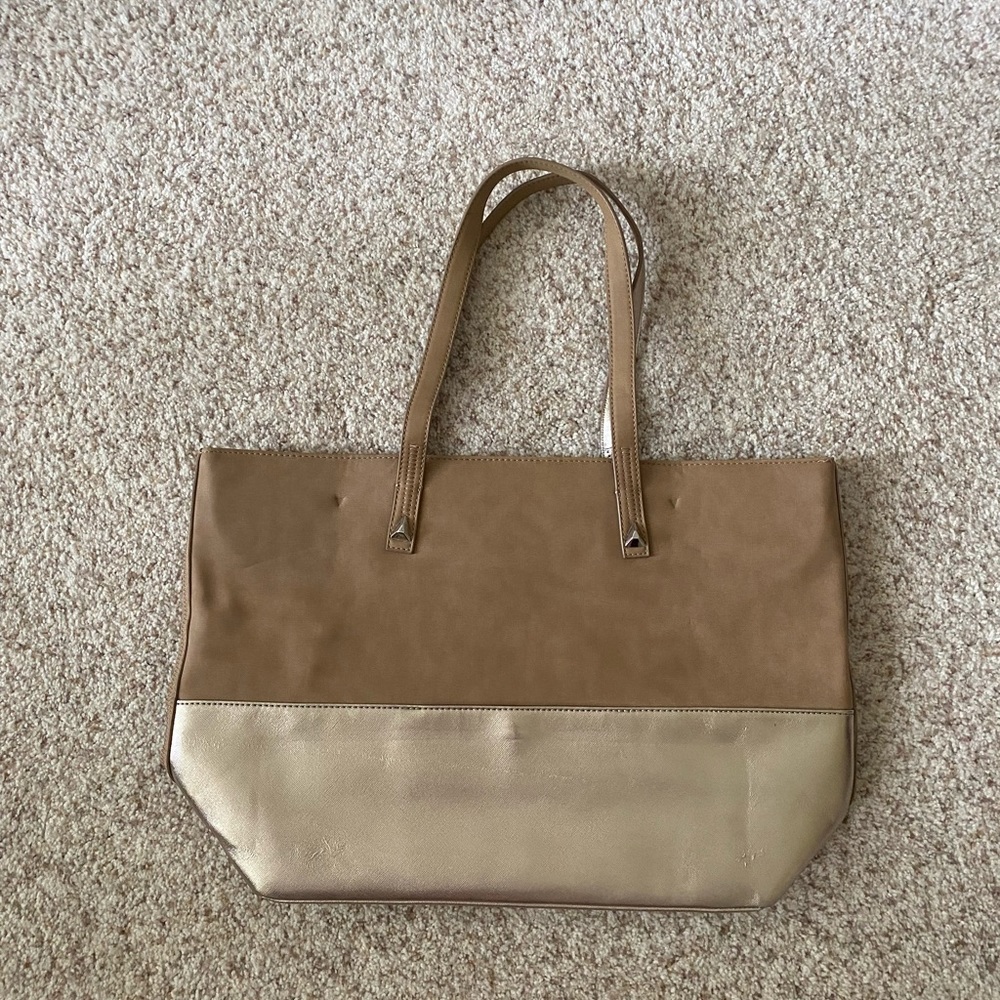 Stella & Dot Bond Street Tote Bag